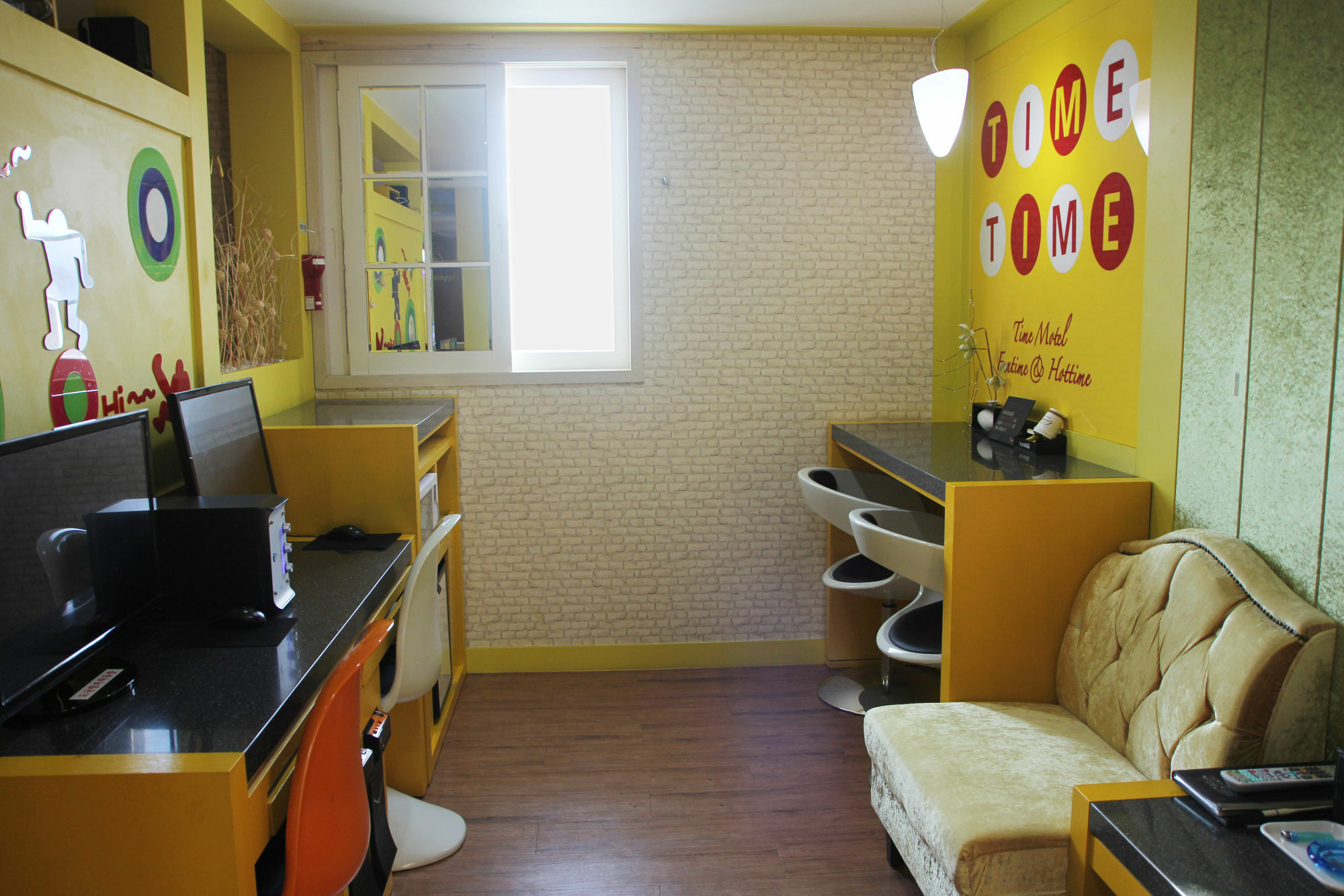 Time Motel Кёнджу Экстерьер фото